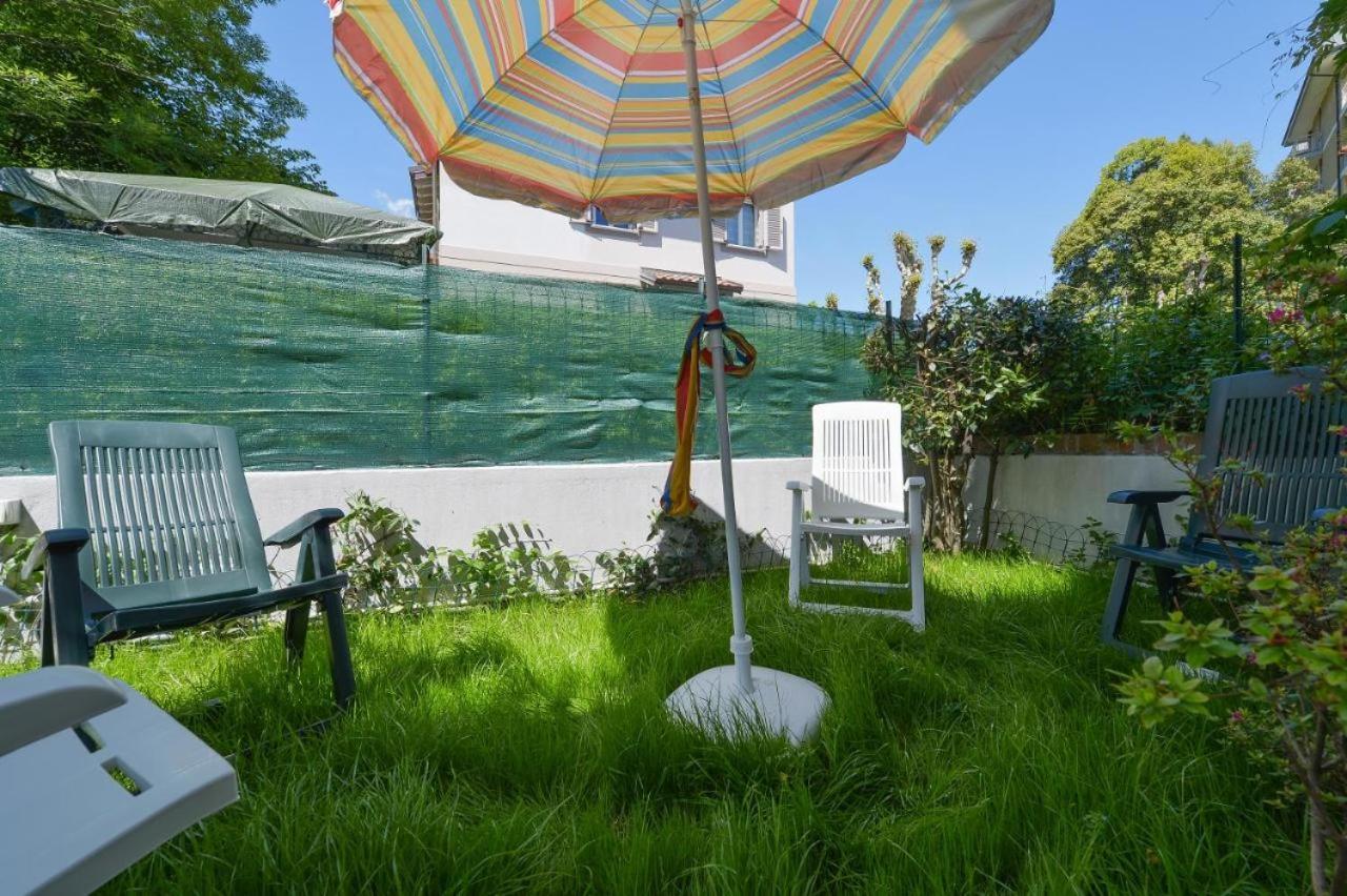 Your Dream On Maggiore: Historic House E Private Jacuzzi Hébergement de vacances Stresa